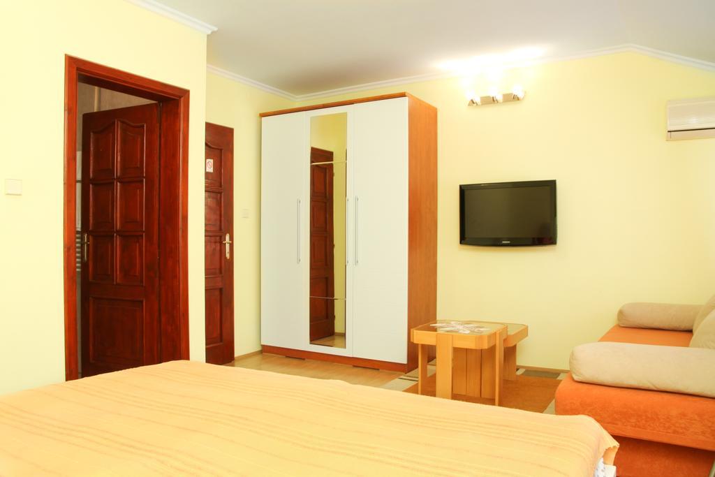 Guesthouse Villa Elizabet Palić الغرفة الصورة