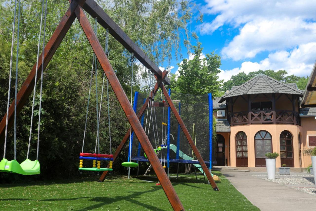 Guesthouse Villa Elizabet Palić المظهر الخارجي الصورة